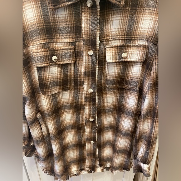 White Birch oversized brown flannel - Picture 2 of 7